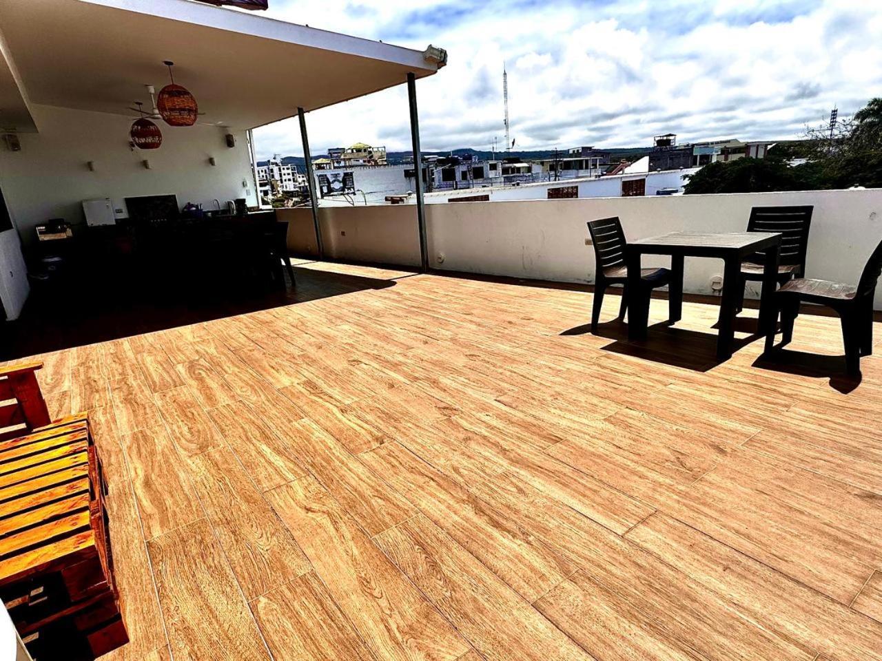 Hostal Muyuyo Puerto Ayora  Eksteriør bilde