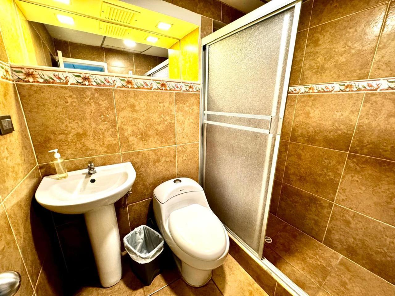 Hostal Muyuyo Puerto Ayora  Eksteriør bilde
