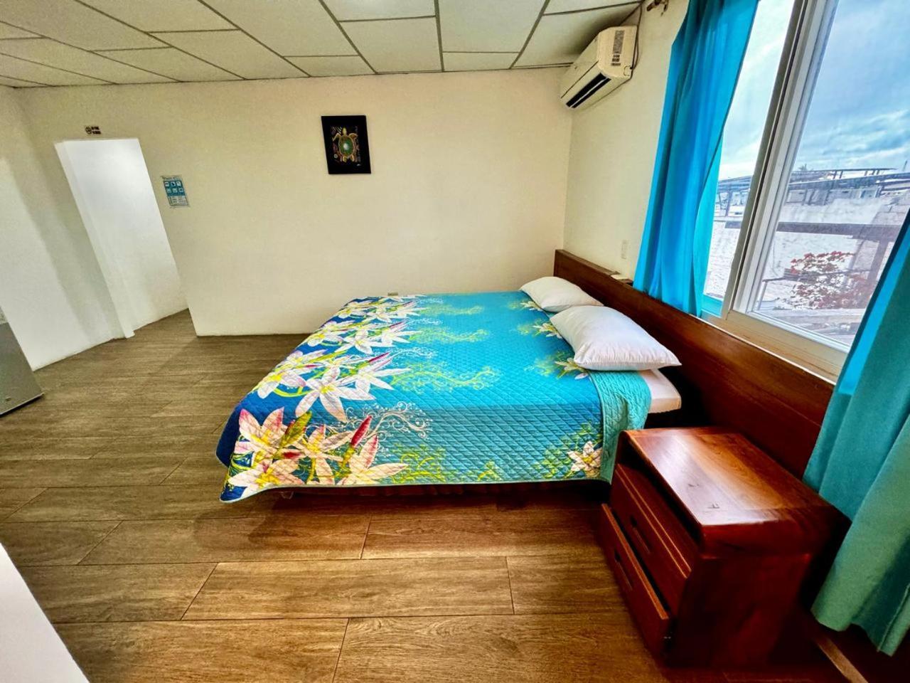 Hostal Muyuyo Puerto Ayora  Eksteriør bilde