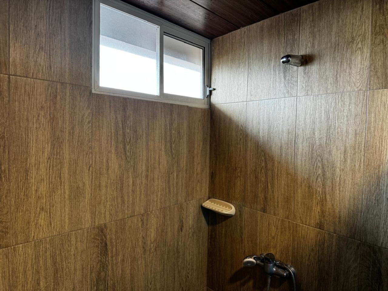 Hostal Muyuyo Puerto Ayora  Eksteriør bilde