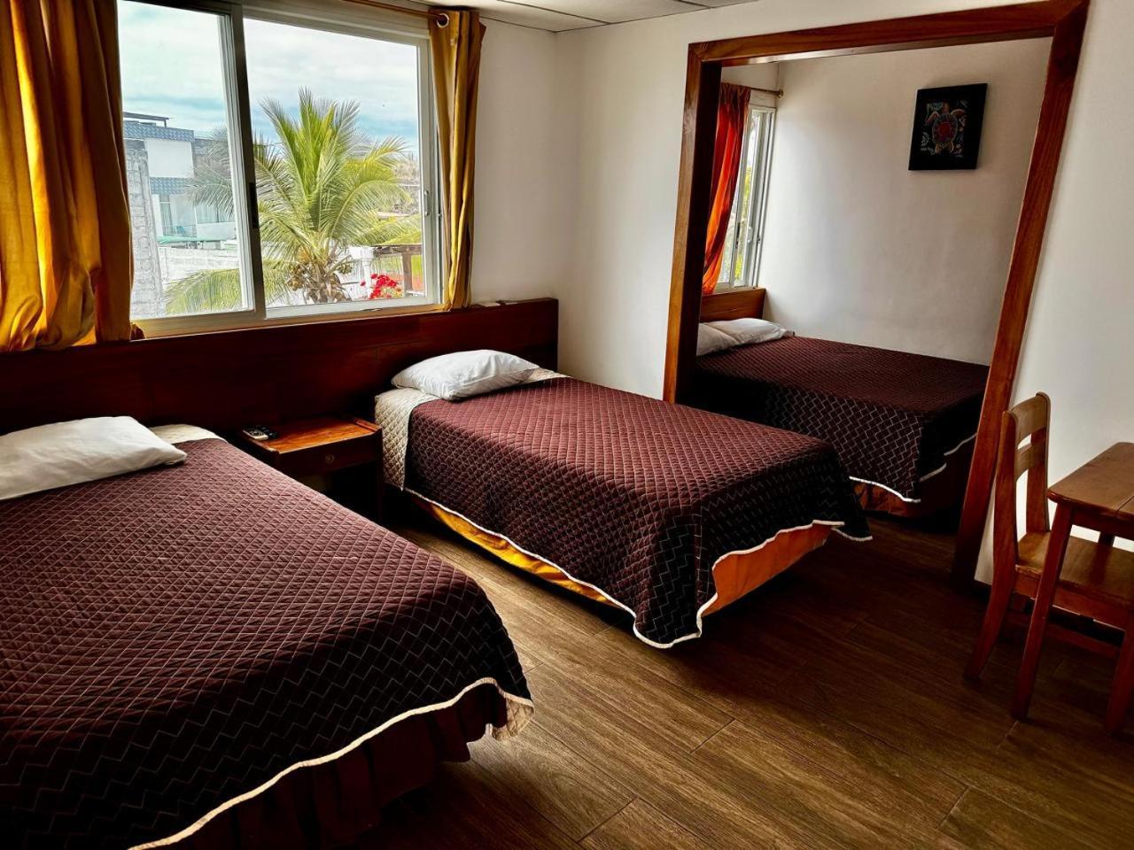 Hostal Muyuyo Puerto Ayora  Eksteriør bilde
